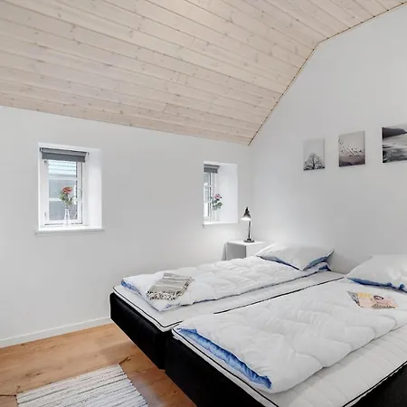 Amazing In With Sauna